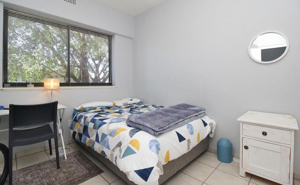 208 Monaco Gardens Appartement
